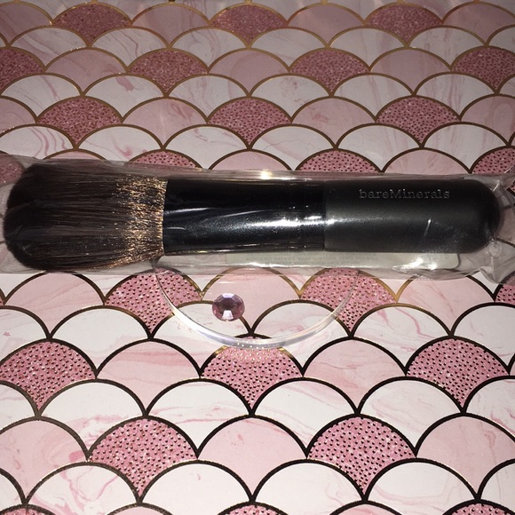 BareMinerals flawless application face brush new sealed in package! - Picture 4 of 5